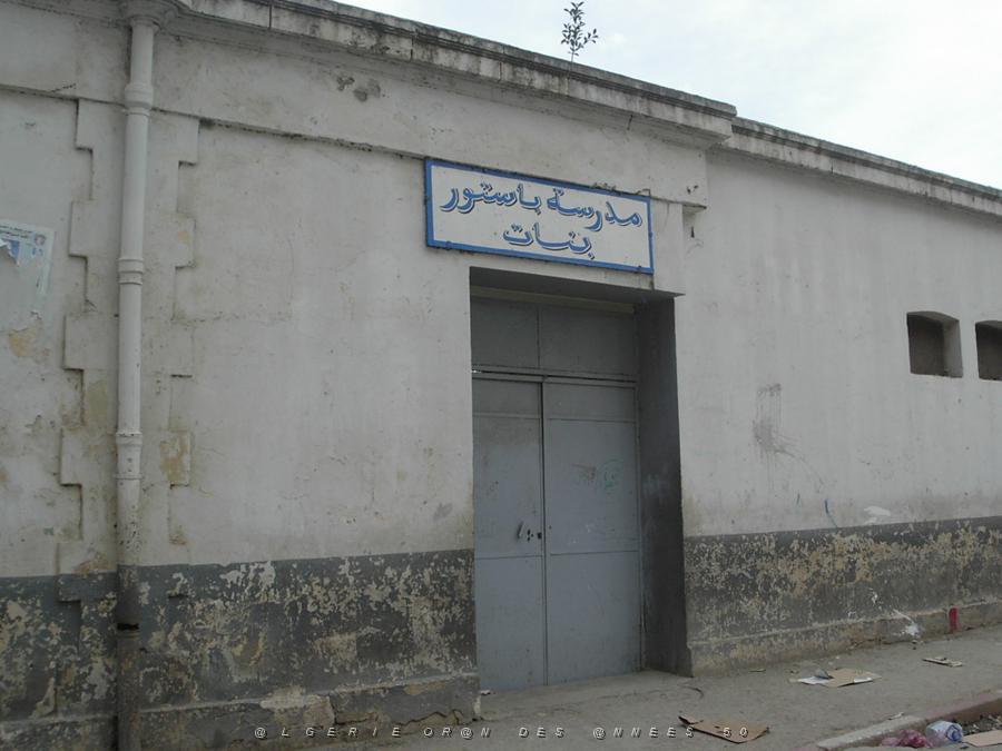 10 ecole pasteur filles a.JPG